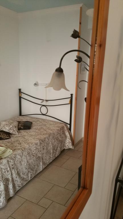 Bella Roma Domus Bed & Breakfast Room photo