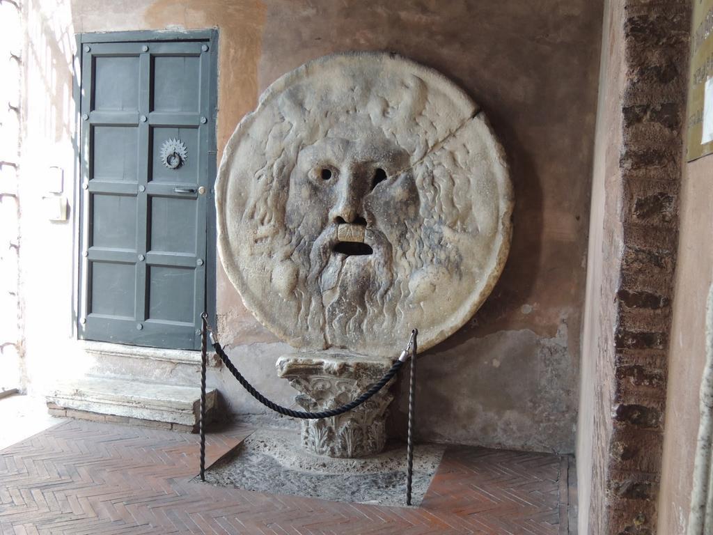 Bella Roma Domus Bed & Breakfast Exterior photo